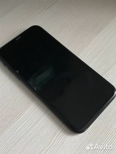 Телефон iPhone хр 128 гб
