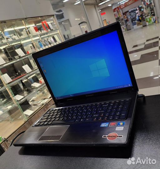 Ноутбук Lenovo (Core i3 / HD 6370m / 6Gb / SSD)