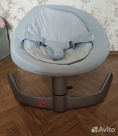 Детские качели шезлонг nuna leaf с козырьком