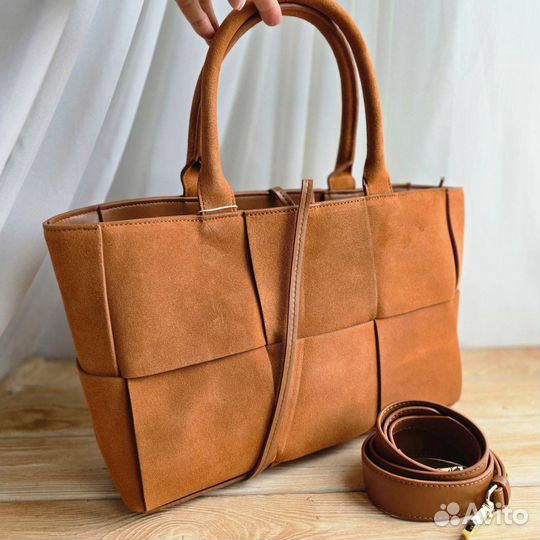 Сумка из замши Bottega Veneta