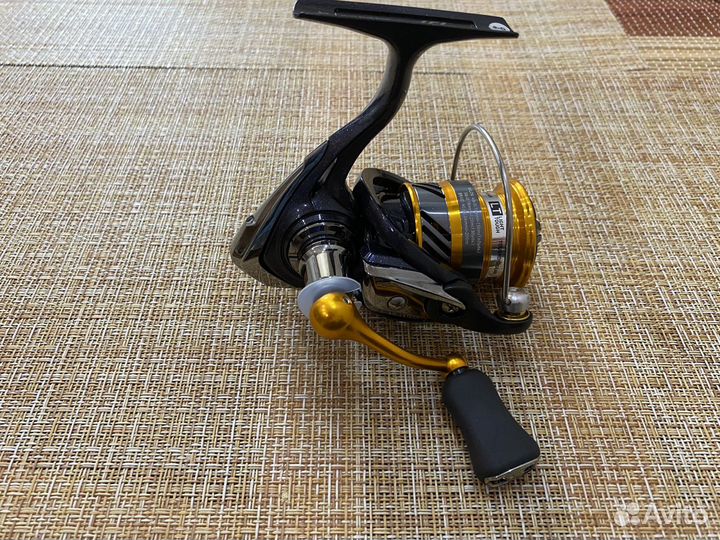 Катушка рыболовная