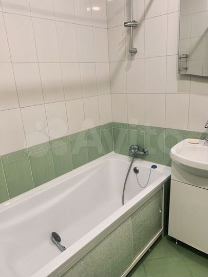 1-к. квартира, 35 м², 10/17 эт.