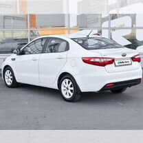 Kia Rio 1.6 AT, 2015, 175 209 км, с пробегом, цена 1 245 000 руб.