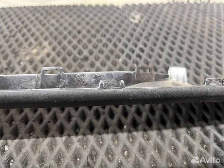 2285301 Накладка рукоятки двери Scania 6-series