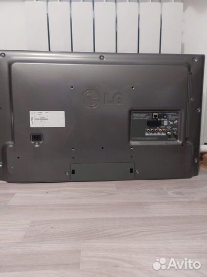 Телевизор ЖК