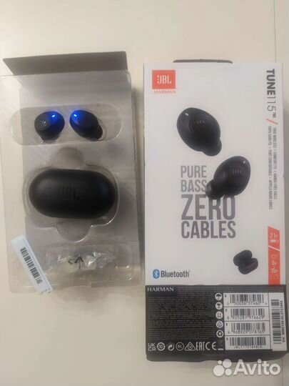 Беспроводные наушники jbl