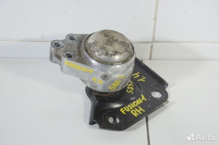 Подушка двигателя правая Ford Fusion CBK 1.4