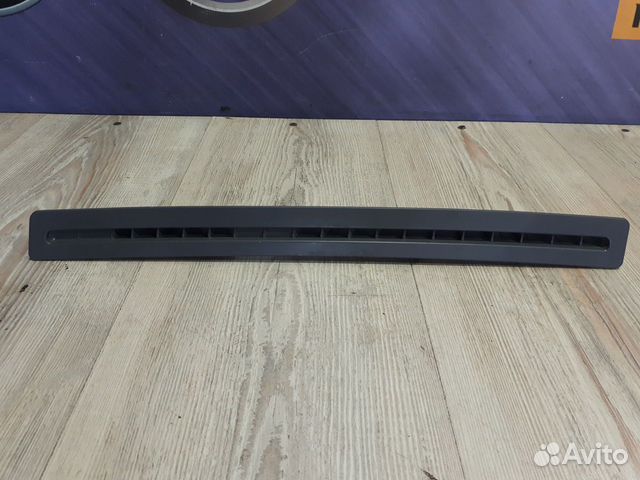 Накладка панели на торпеду Nissan NP300 Лев