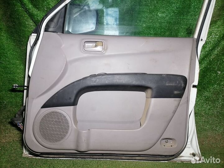 Дверь передняя передняя правая Mitsubishi L200 KB9