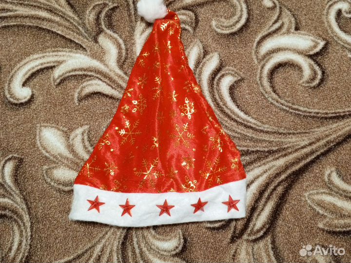 Новогодняя светящаяся шапка