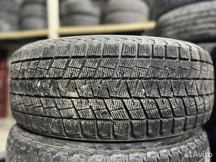 Bridgestone Blizzak DM-V1 235/55 R19