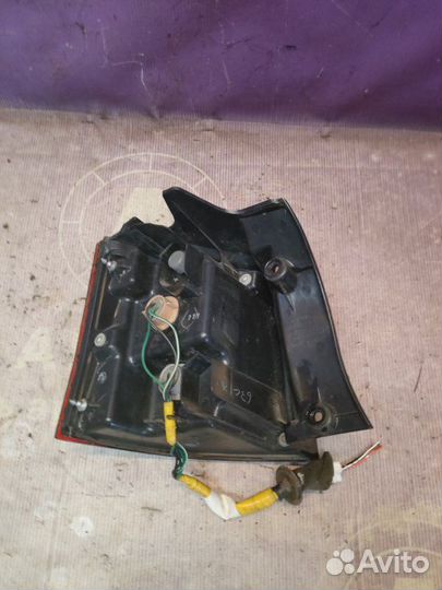 Фонарь задний правый Peugeot 4007 EP 4HN 2007