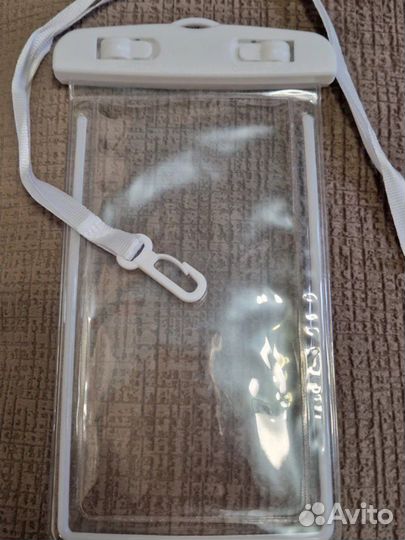 Водонепроницаемый чехол