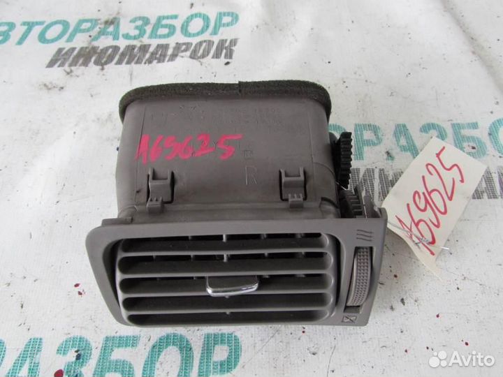 Дефлектор воздушный для Toyota Corolla 9 2001-200