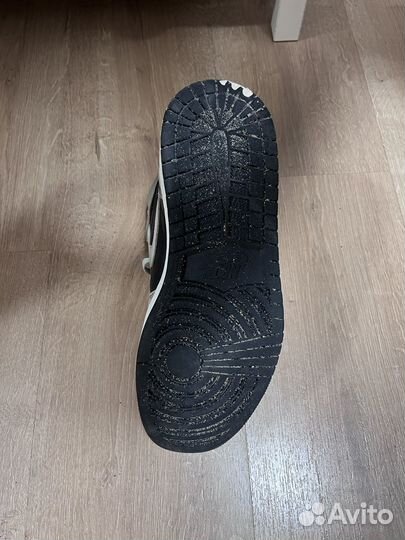 Кроссовки jordan 1 оригинал