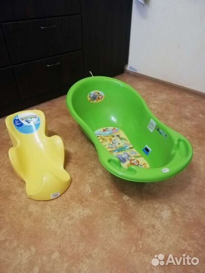 Ванночка для купания с горкой