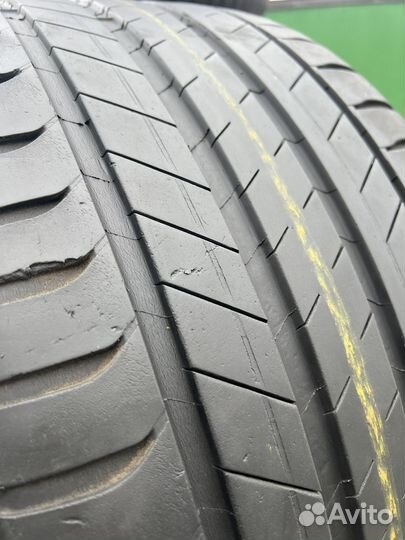 Michelin Latitude Sport 3 295/35 R21