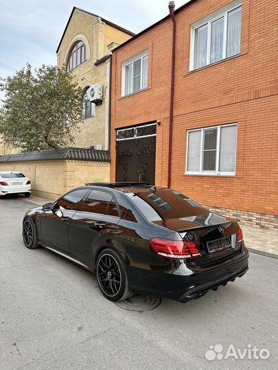 Mercedes-Benz E-класс AMG, 2011