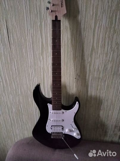Электро гитара Yamaha pacifica