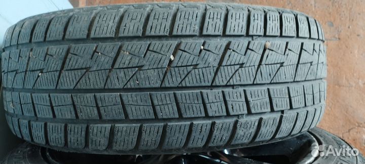 Goform Frozenero 225/45 R18