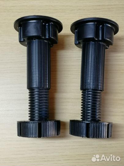 Ножки для мебели пластиковые