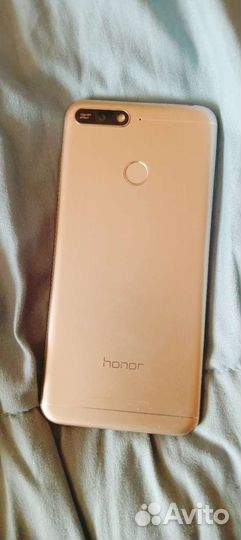 Телефон honor 7a pro