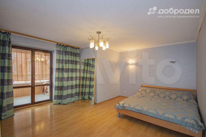 4-к. квартира, 152,4 м², 15/17 эт.