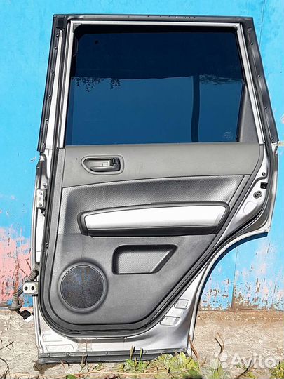 Дверь задняя правая nissan x trail t31