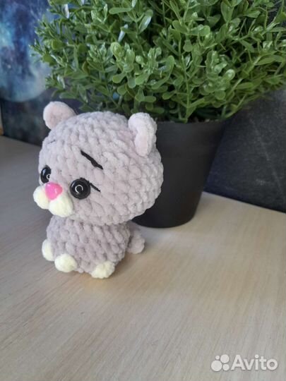 Котик ручной работы