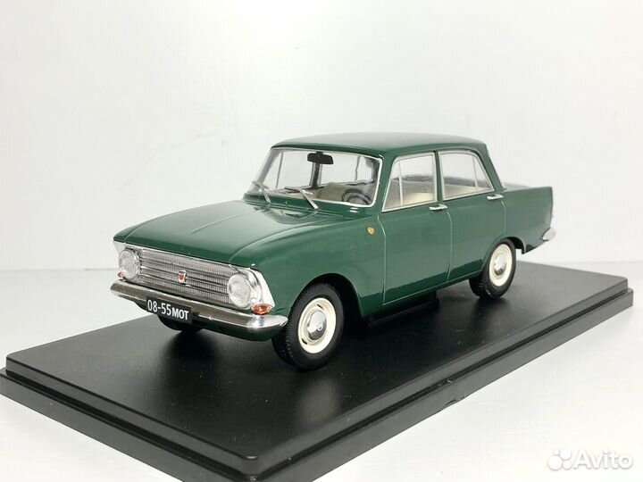 Модель автомобиля Москвич 408 1/24 лса
