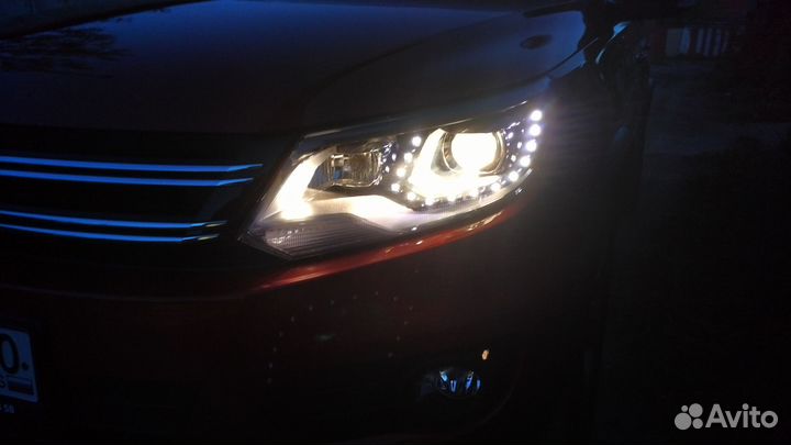 VW Tiguan 11-16 Фары Led Standlicht черные