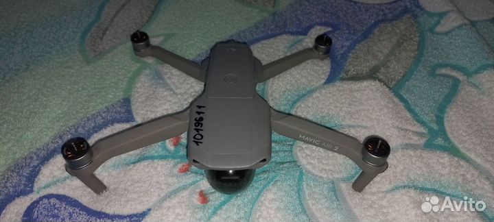 Квадрокоптер DJI Mavic AIR 2 Fly More Combo