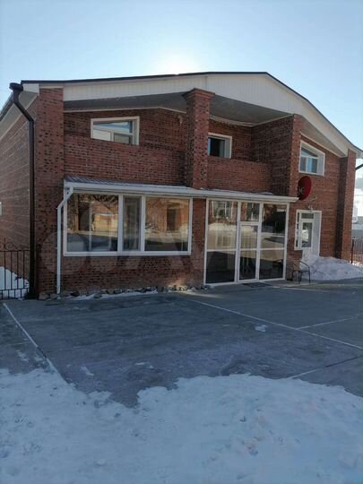 Коттедж 361,8 м² на участке 15 сот.