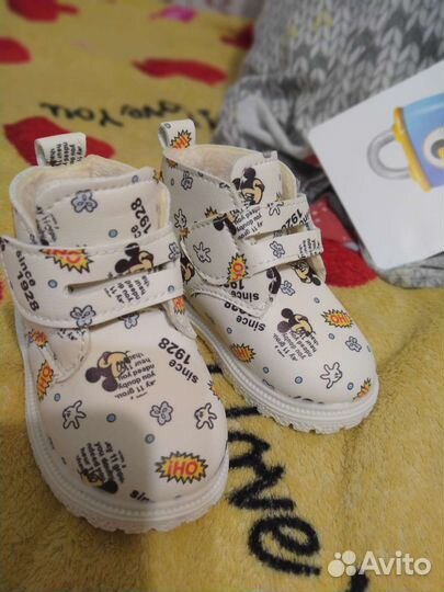 Ботинки детские демисезонные новые