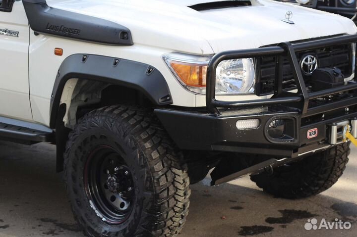 Расширители арок Toyota Land Cruiser 79 (07+) RA