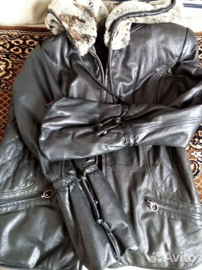 Куртка кожаная женская 48 размер