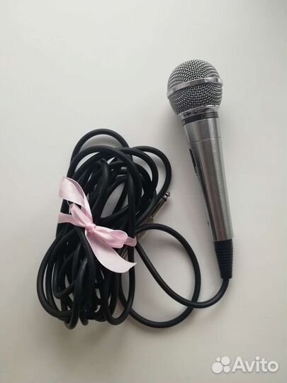 Микрофон для караоке LG