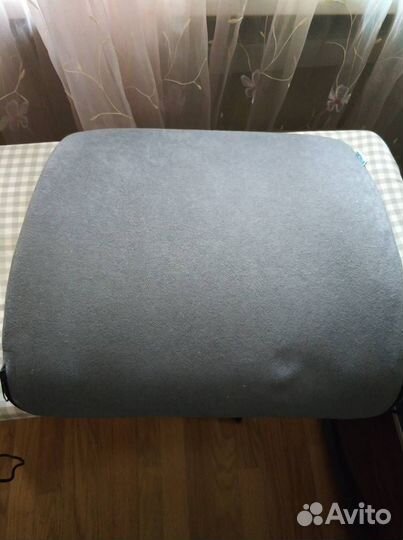 Подушка ортопедическая для поясницы из пены