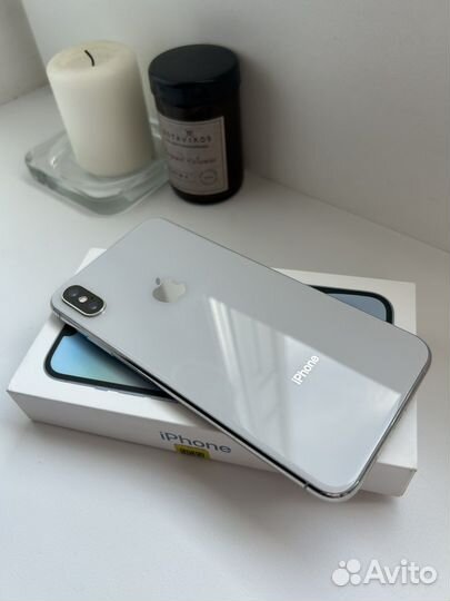 iPhone xs max 64gb