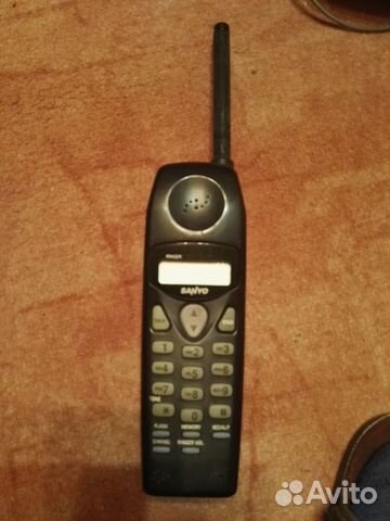 Телефон Sanyo б\у