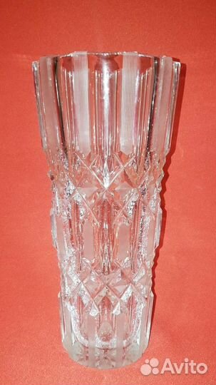 Хрустальная ваза