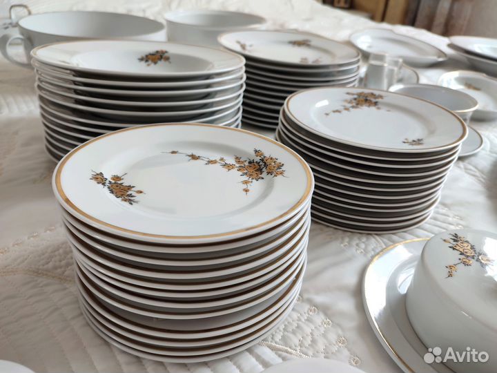 Cтоловый cеpвиз Гepмания ГДР 1777 12 перcон