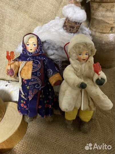 Продам одним лотом