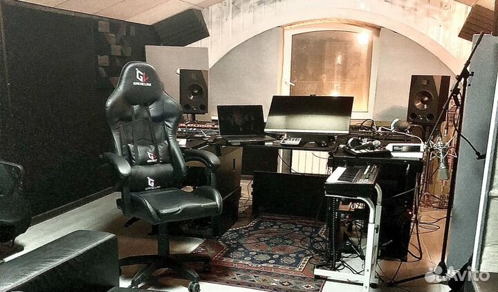 Студия звукозаписи без звукорежиссера/для аранж