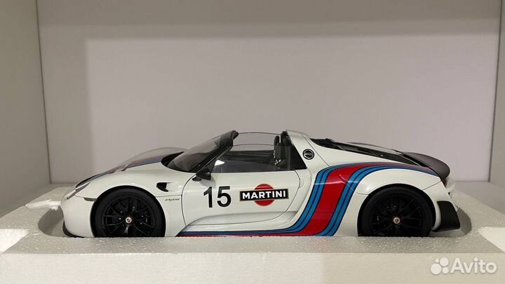 Porsche 918 Spyder Autoart 1:18