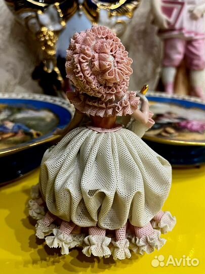 Статуэтка балерина кружевной фарфор (Germany)