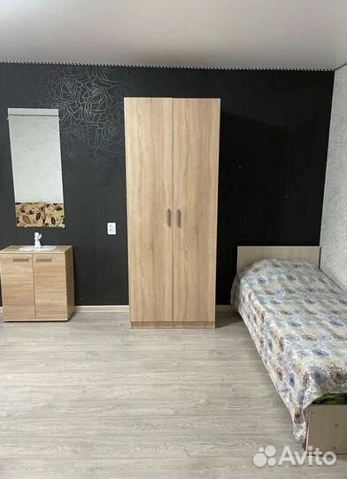 Шкаф Рик платяной