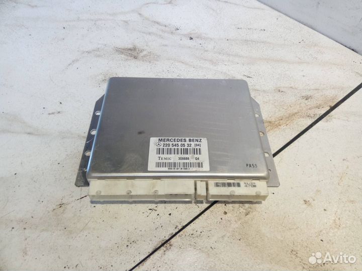 Блок управления пневмоподвеской Mercedes-Benz W220