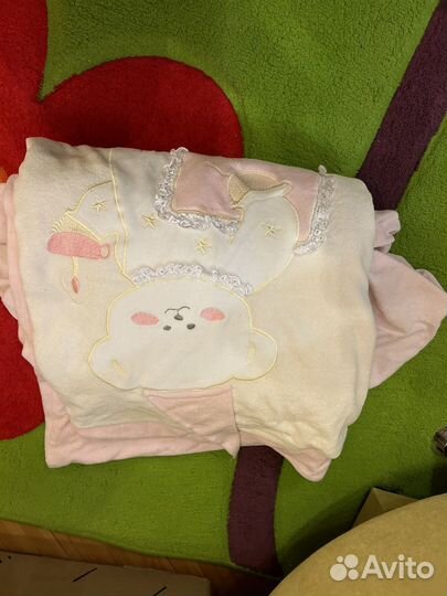 Деткие одеяла и комплекты постельного белья