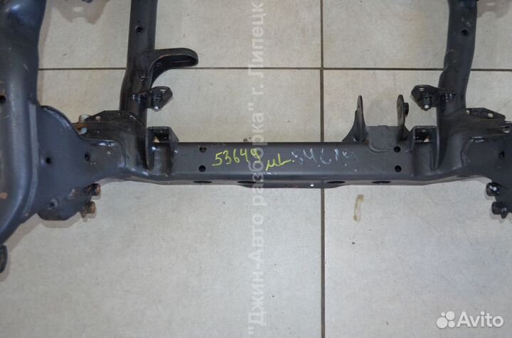 Подрамник передний Mercedes ML GL W164